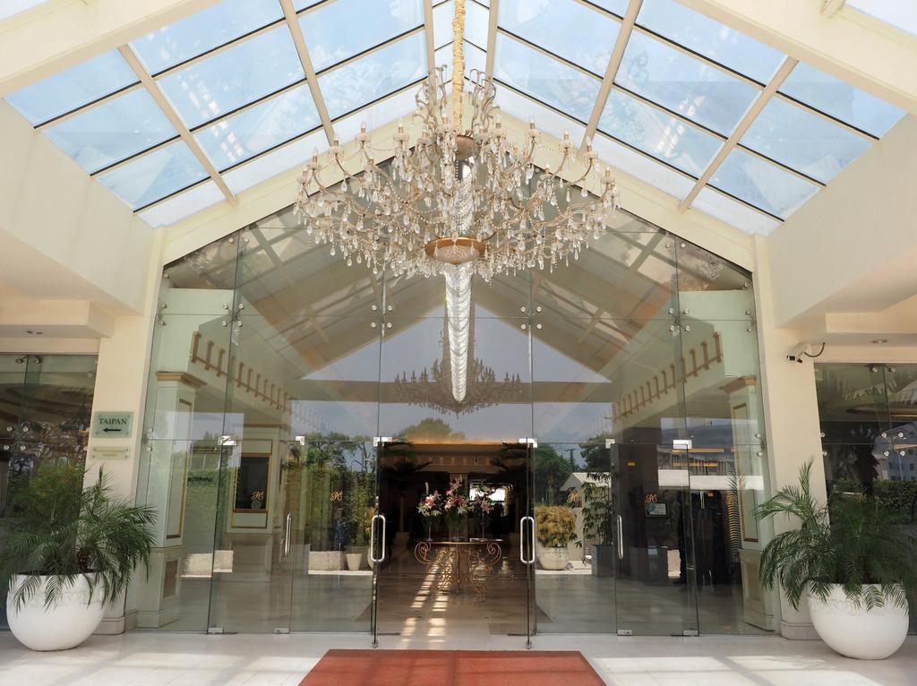 Pearl Continental Hotel, Rawalpindi Zewnętrze zdjęcie